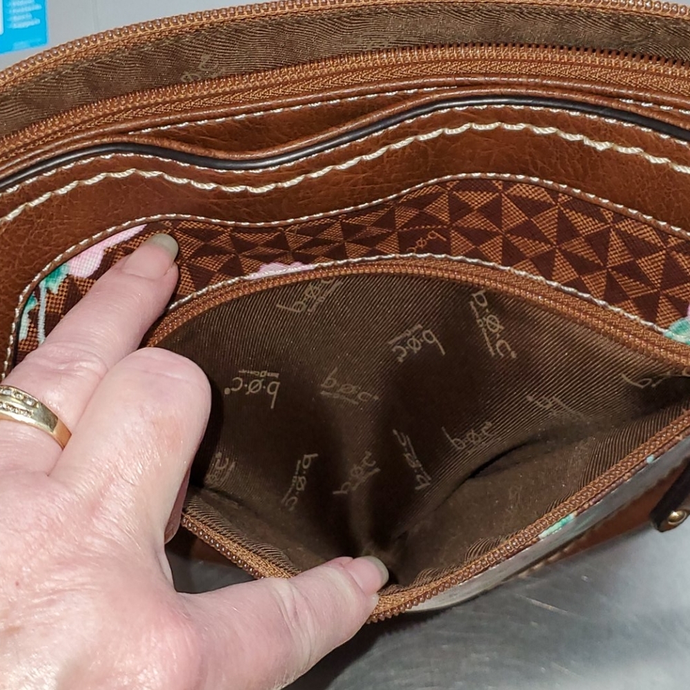 boc purse. - Picture 5 of 12